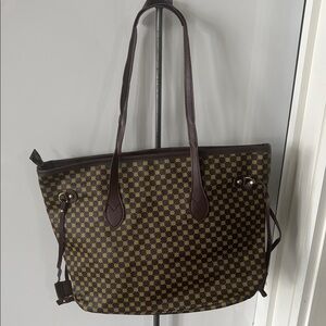 NWOT Shoulder Bags💫